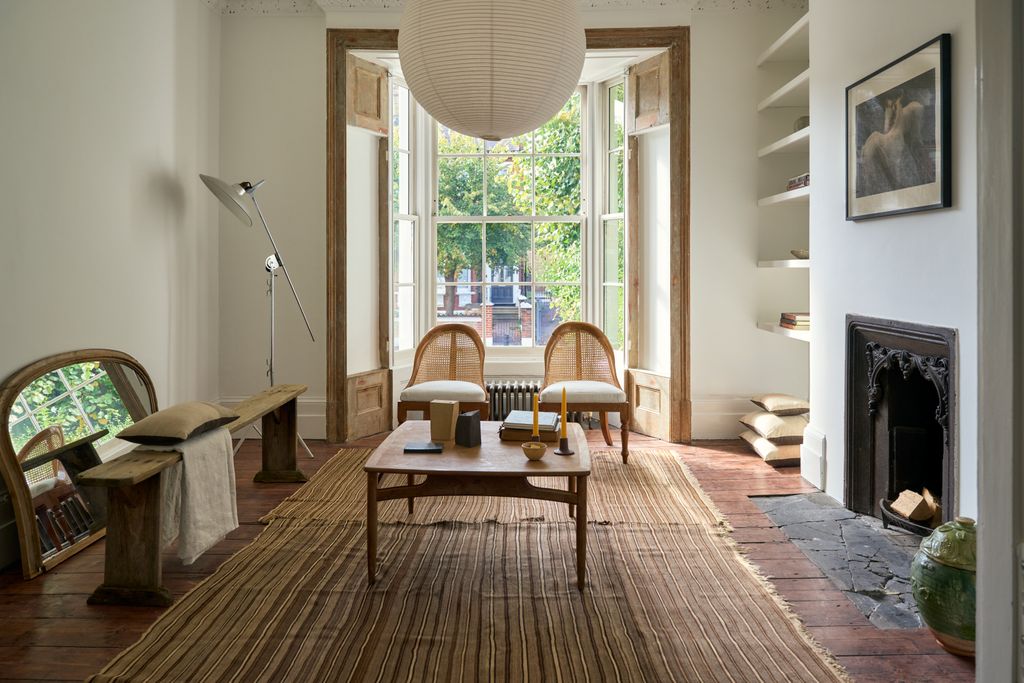 Property photo 1 of 28