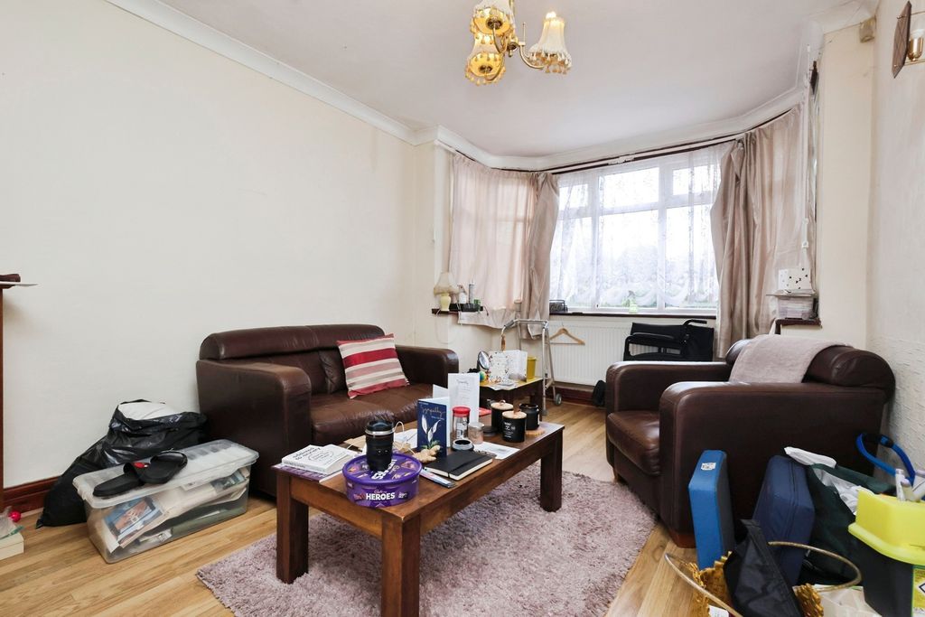 Property photo 3 of 17 Pbox-Img.Jpg