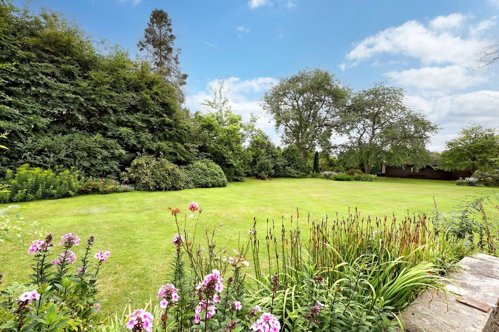 Additional image 23 of 6 bed detached house for salePenn Road, Beaconsfield HP9