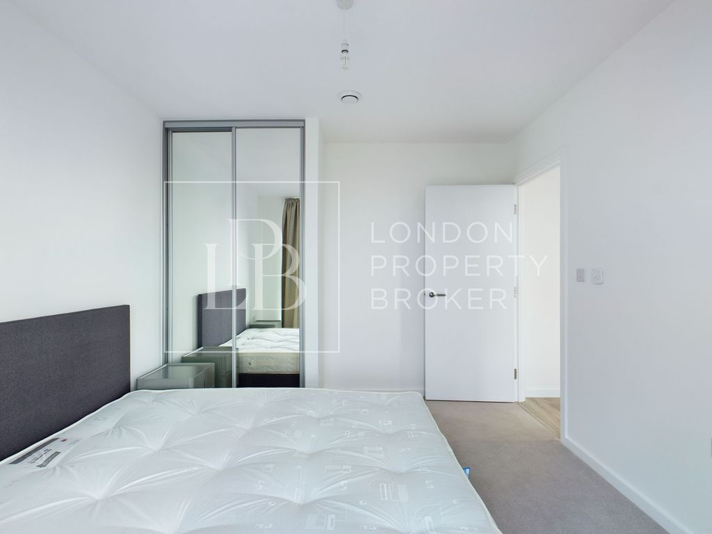 Property photo 3 of 9