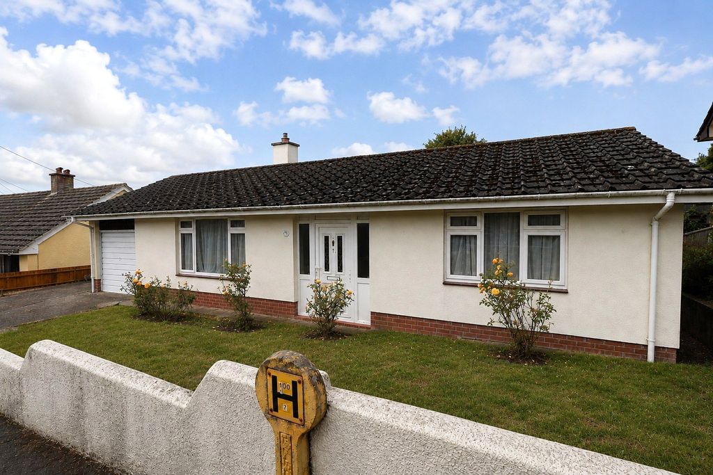 Property photo 1 of 13 1 - Picture No. 01