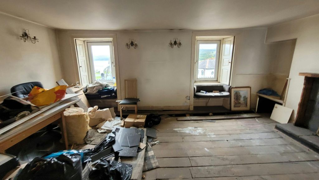 Property photo 2 of 8 Image 2