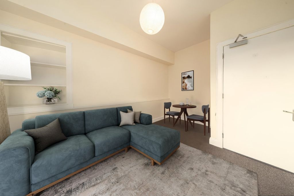 Property photo 3 of 11 Picture 3