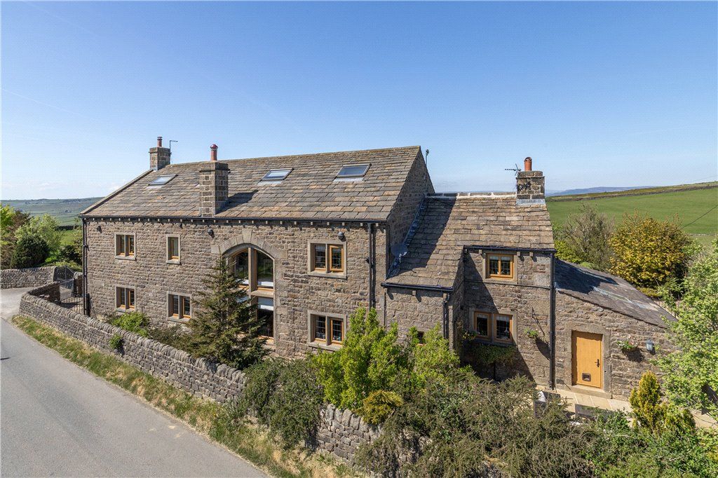 Property photo 2 of 37 External