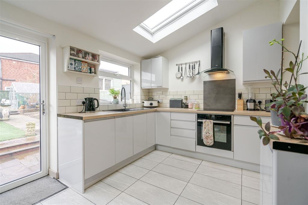 Property photo 3 of 31 Dsc05220 Copy.Jpg