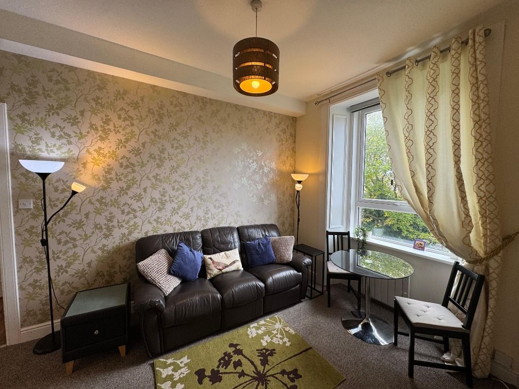 Property photo 3 of 9 Photo 3