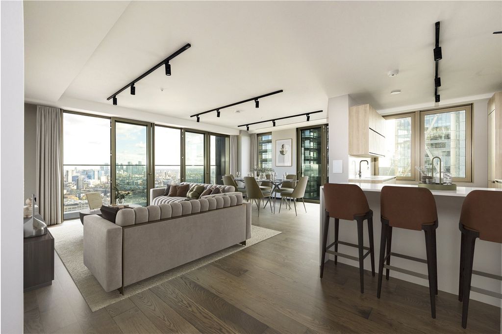 Property photo 3 of 19 Lounge