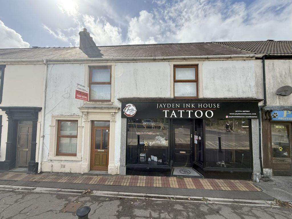 Property photo 1 of 31