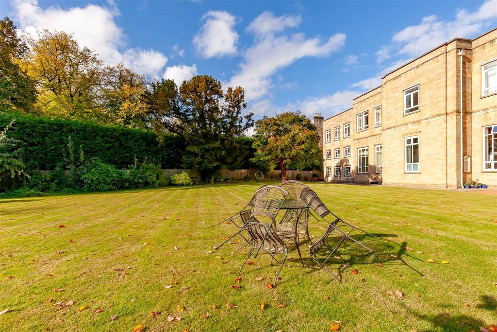 Property photo 1 of 20 Picture No. 44