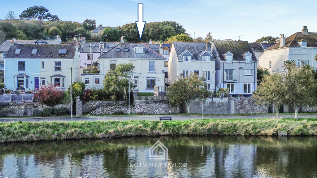 Property photo 1 of 22