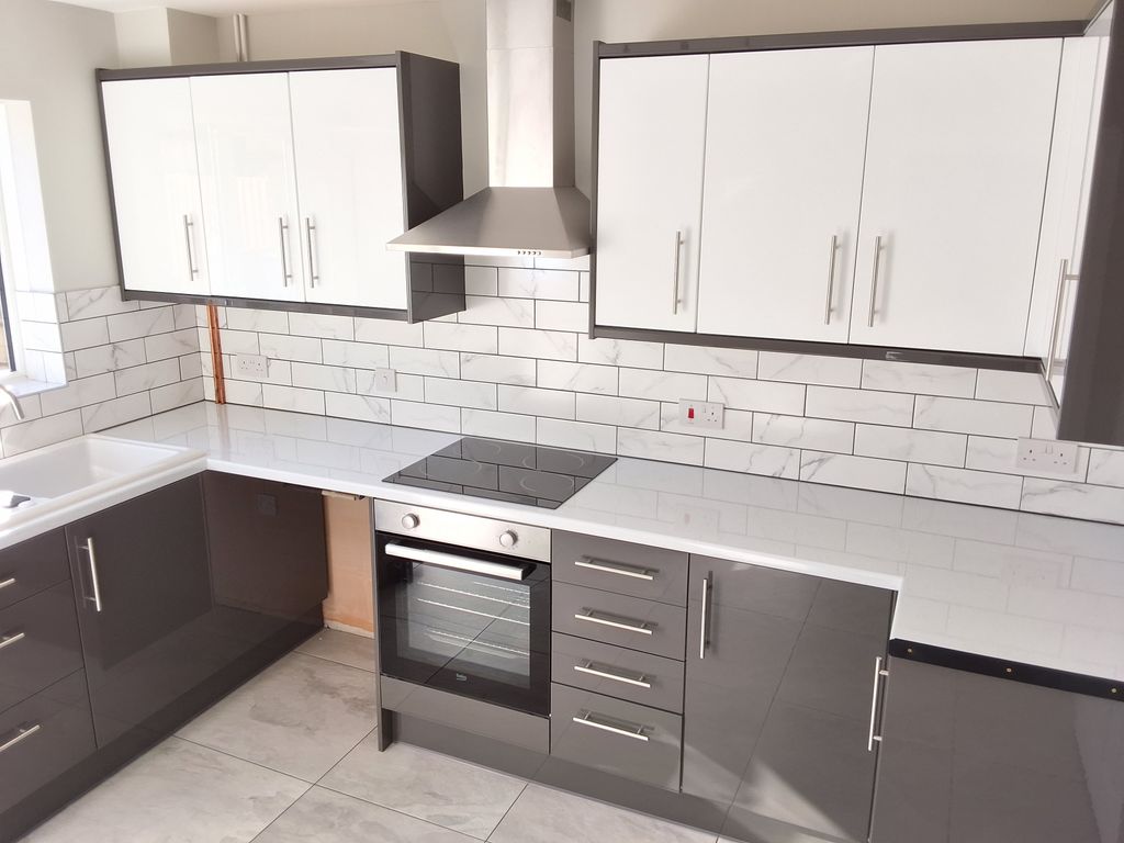 Property photo 2 of 11 20260317_143301