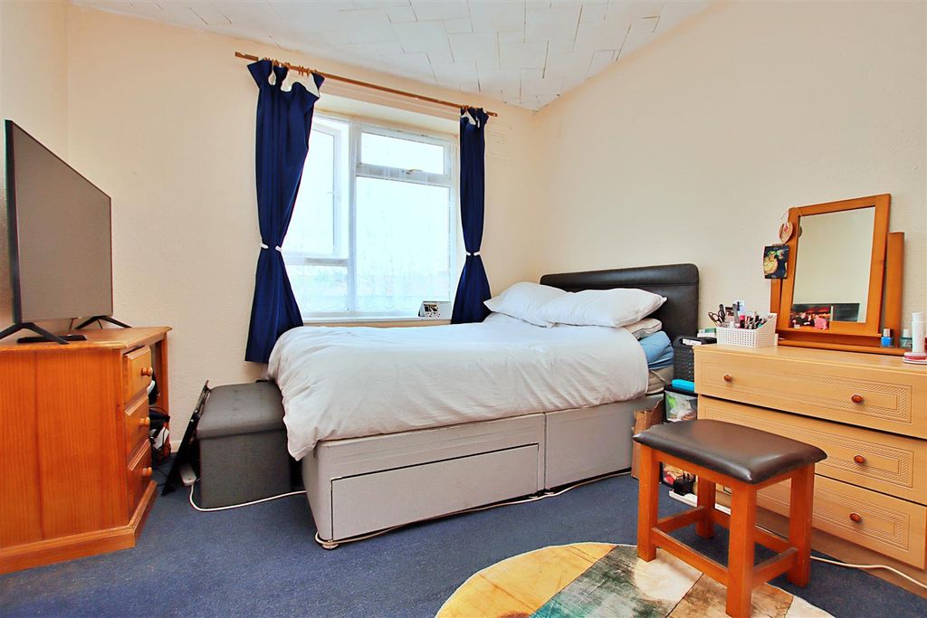 Property photo 3 of 8 Img_7598.Jpg