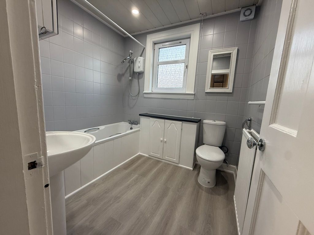 Additional image 19 of 3 bed semi-detached house to rentBroughty Ferry Road, Dundee DD4