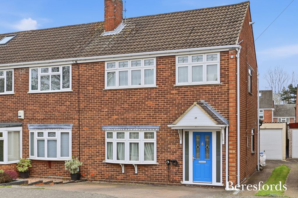 Property photo 1 of 25 Front