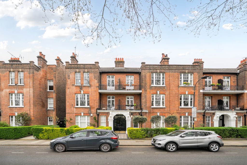 Property photo 1 of 28