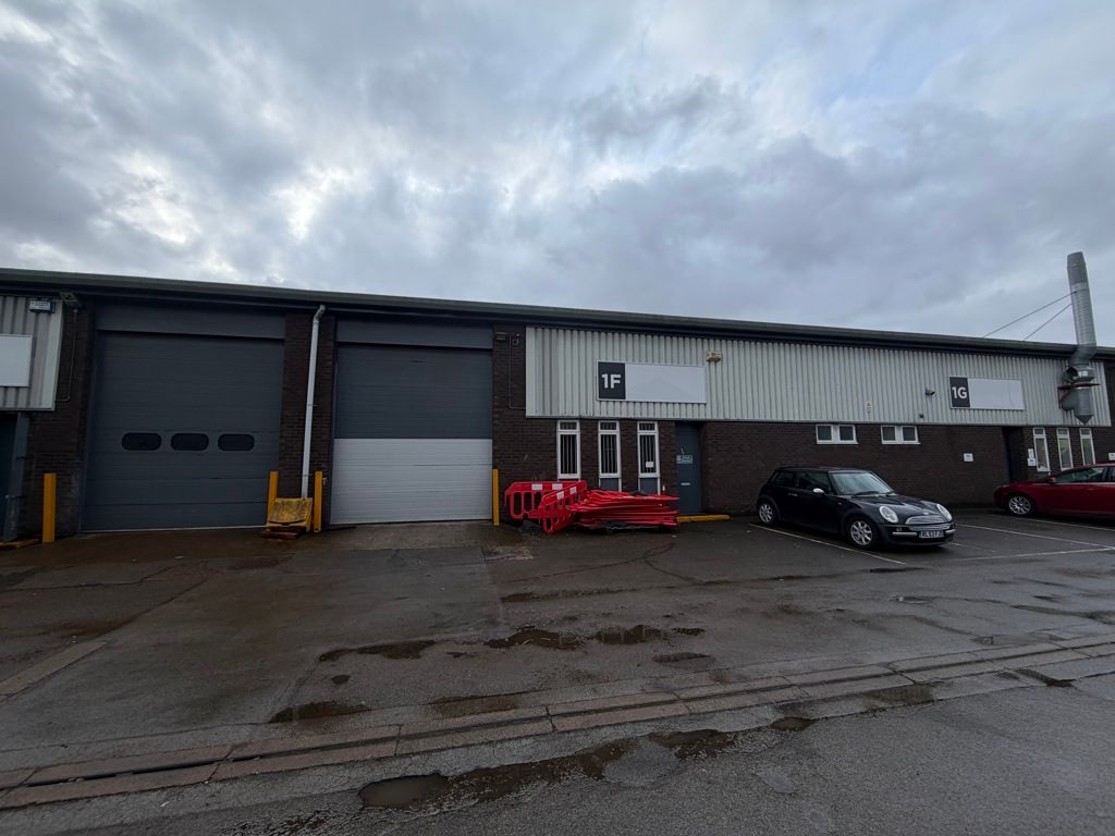 Property photo 1 of 3 Photo 4