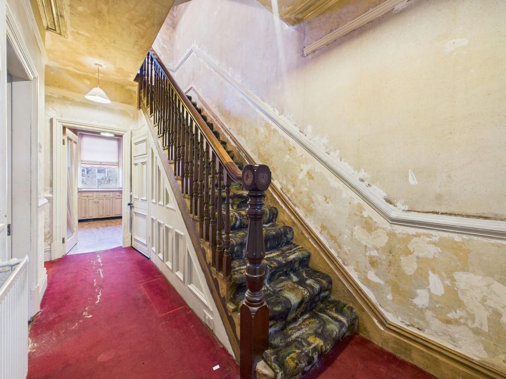 Property photo 2 of 16 Cam04899G0-Pr0254-Still009.Jpg