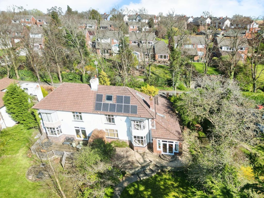 Property photo 1 of 67