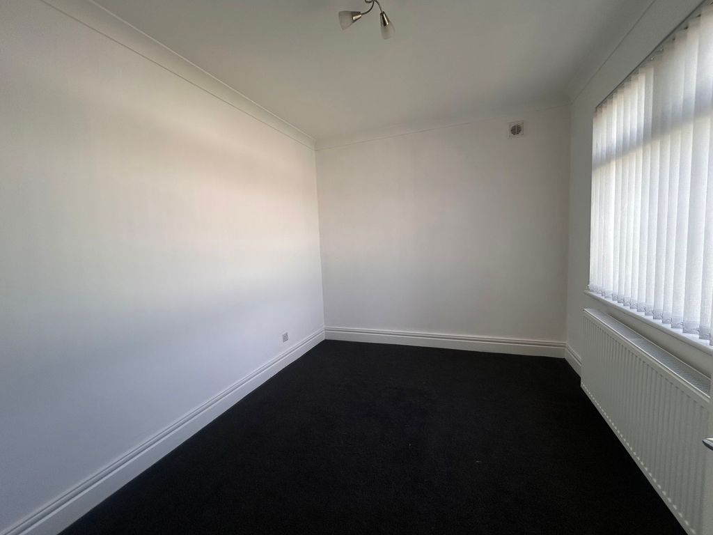 Additional image 6 of 2 bed flat to rentNewsham Road, Blyth NE24