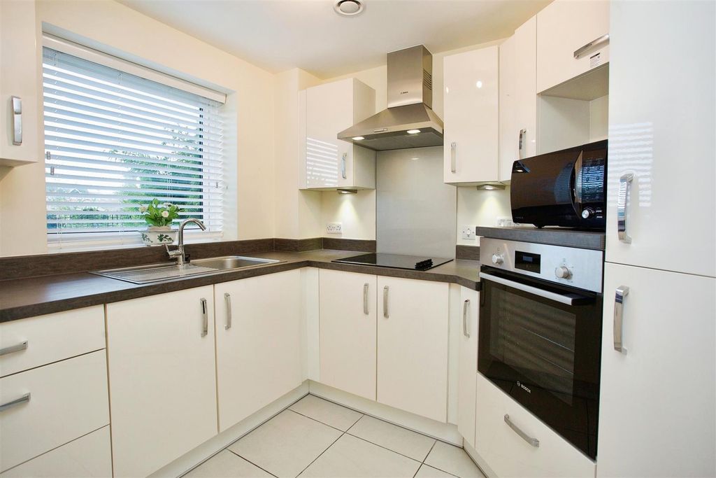 Property photo 3 of 24 7.Jpg