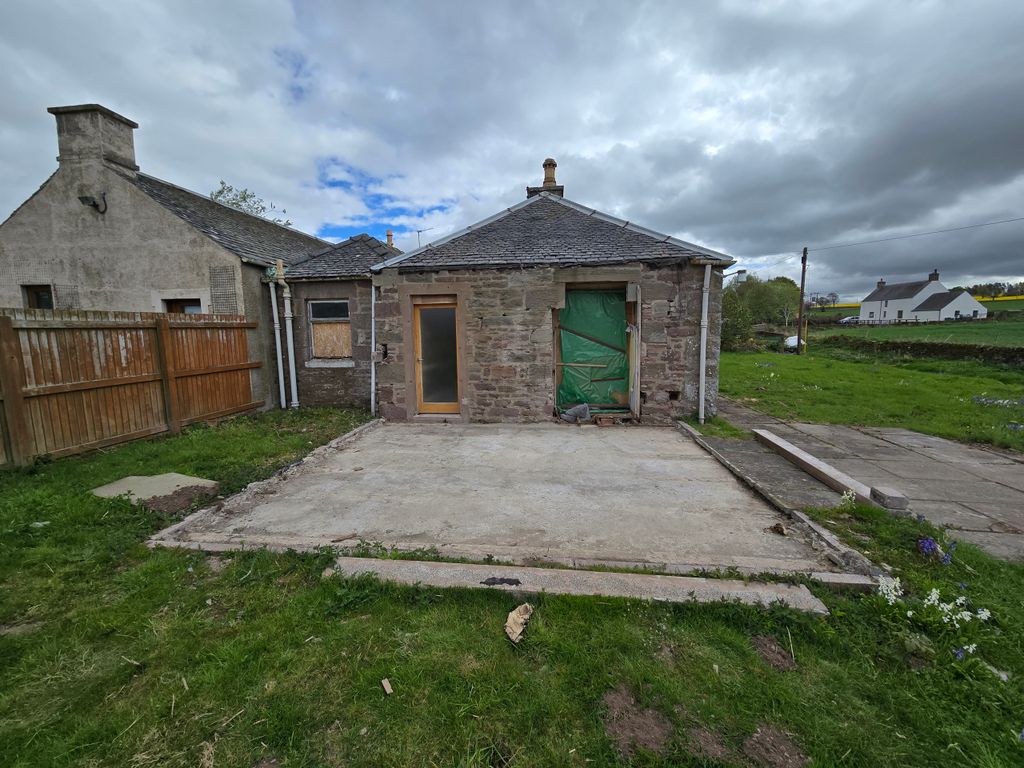 Property photo 3 of 13 3