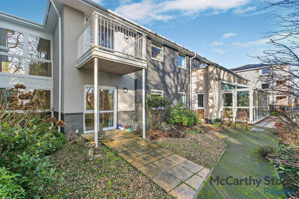 Property photo 2 of 14 Exterior Of No.9