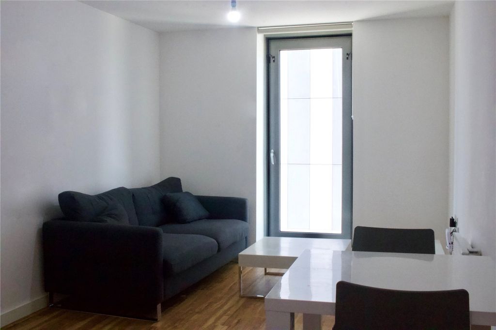 Property photo 1 of 6 3