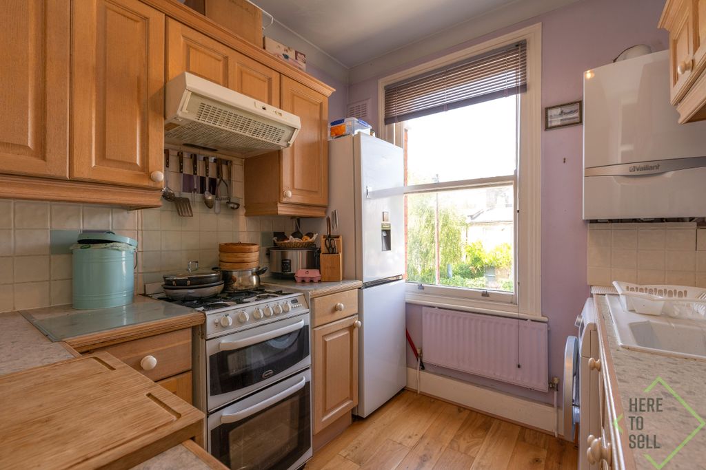 Property photo 3 of 15 Kitchen