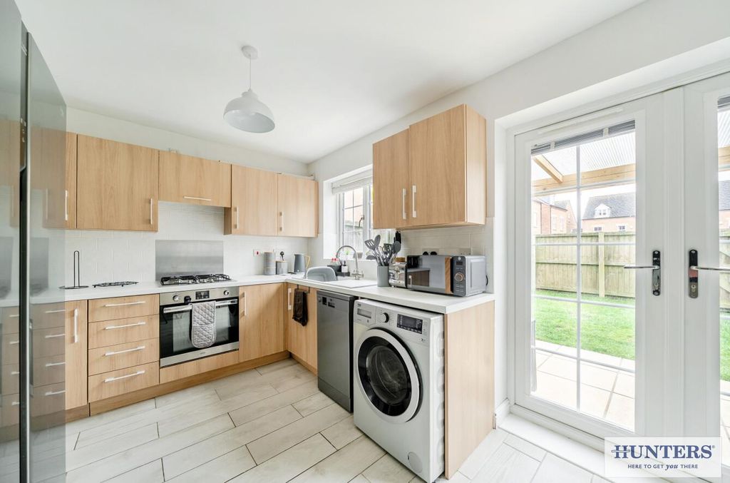 Property photo 2 of 24 d83262B7-Bb29-4d3E-8431-673Fd430Af3A.Jpg