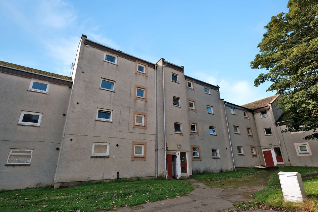 Property photo 1 of 21