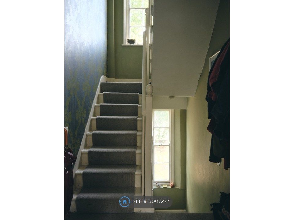 Property photo 3 of 9 Stairs