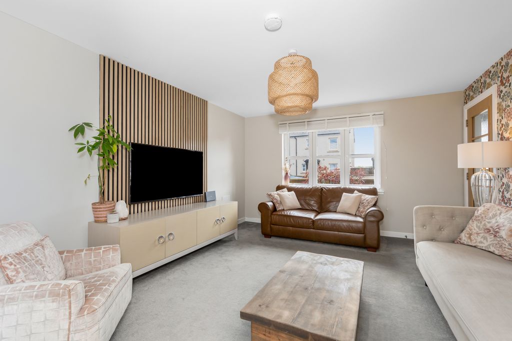 Property photo 2 of 29 Property Image 2