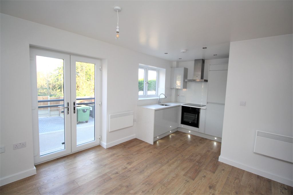 Property photo 2 of 5 Open Plan Kitchen/Li