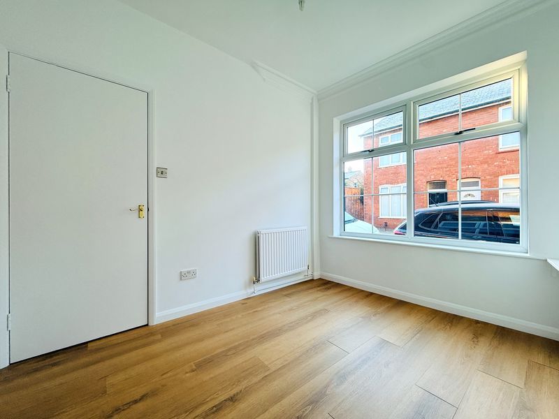 Property photo 3 of 14 Photo 21