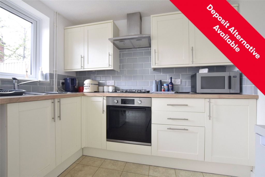 Property photo 1 of 12 Kitchen