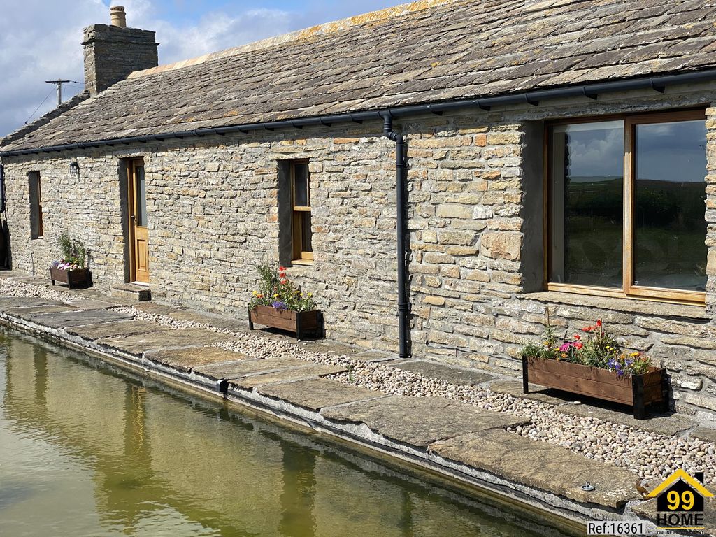 Property photo 3 of 26 Photo 2