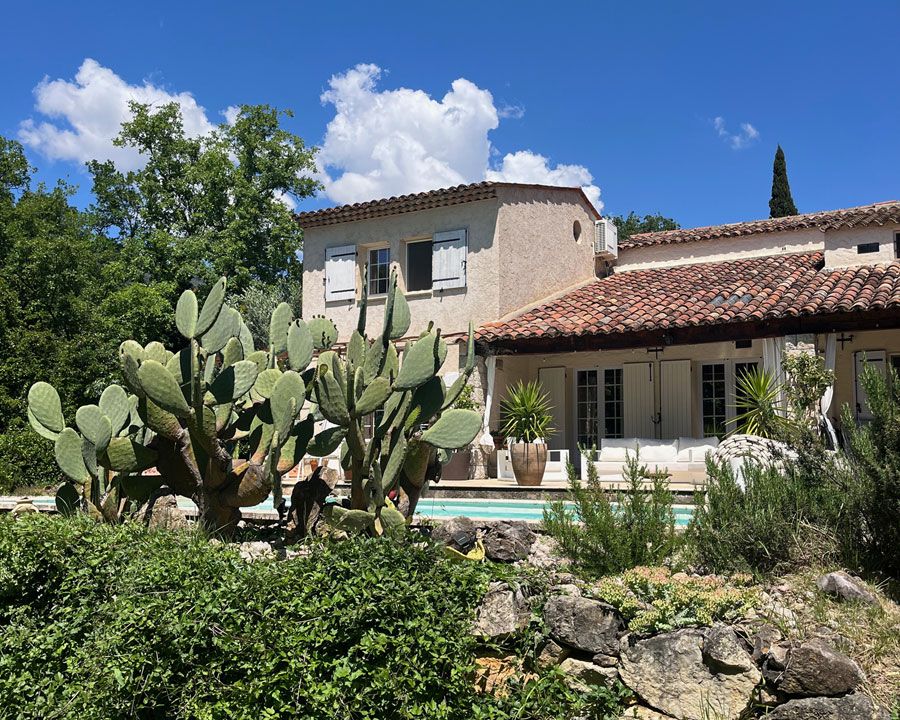 Property photo 1 of 36