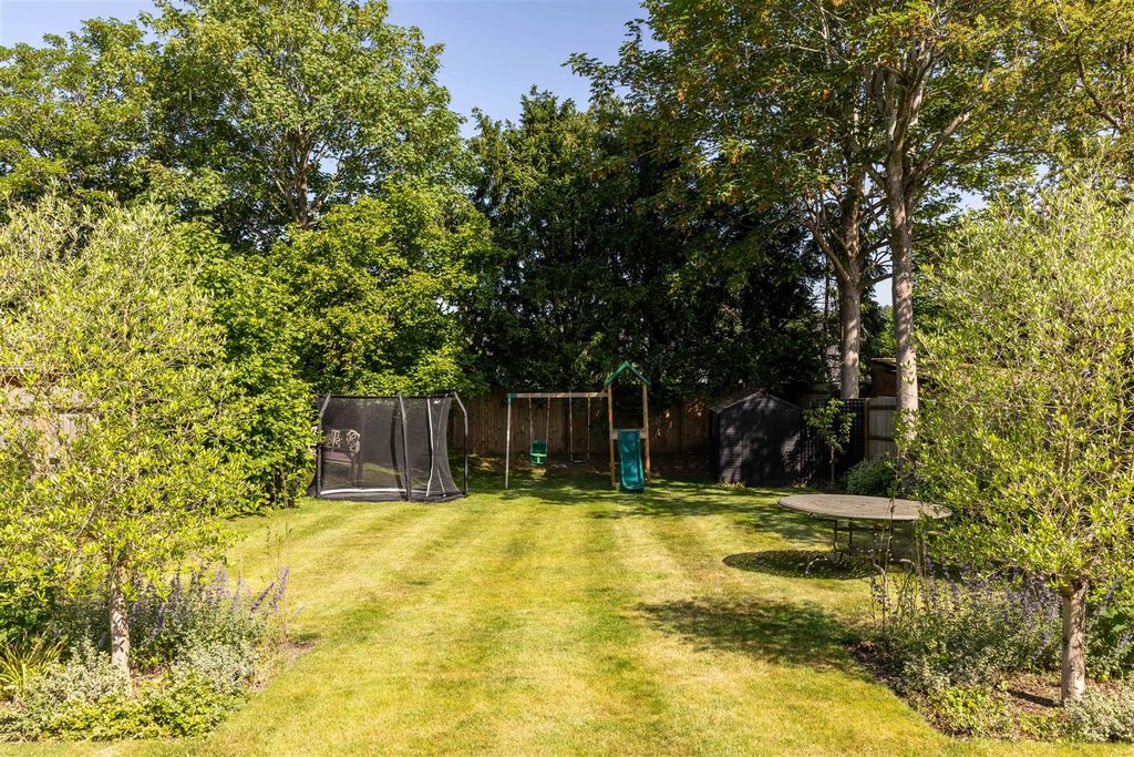 Additional image 37 of 5 bed detached house for saleCockshot Road, Reigate RH2