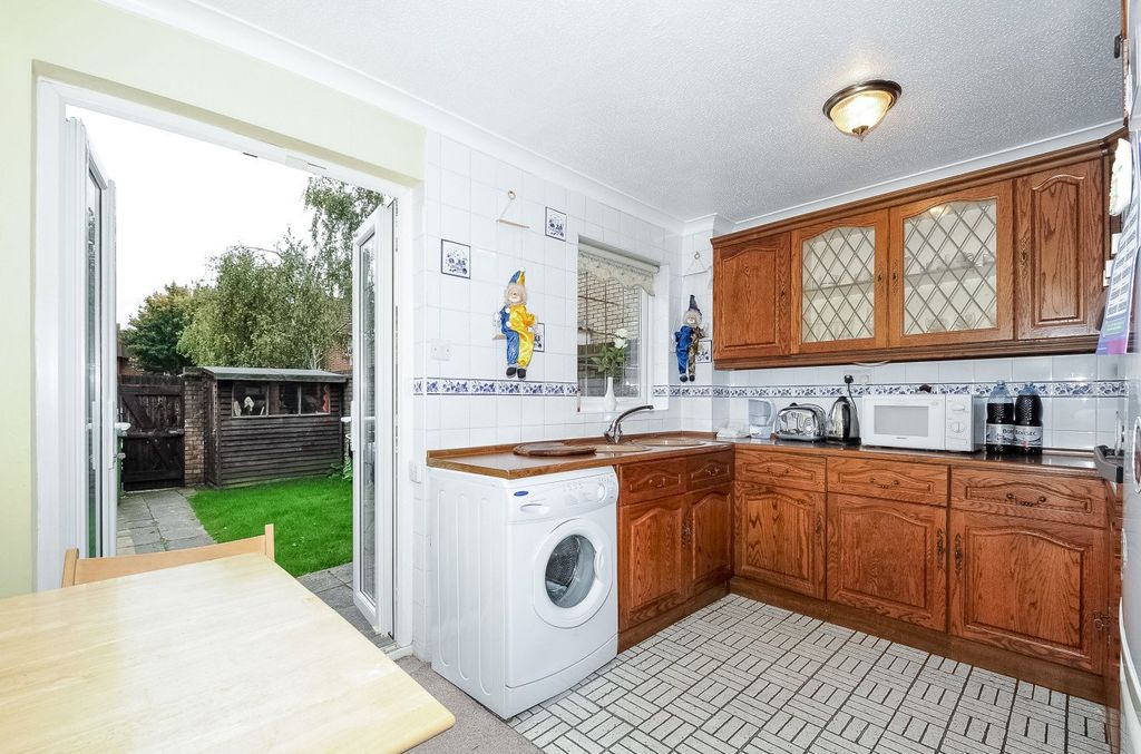 Property photo 2 of 8 Picture No. 01