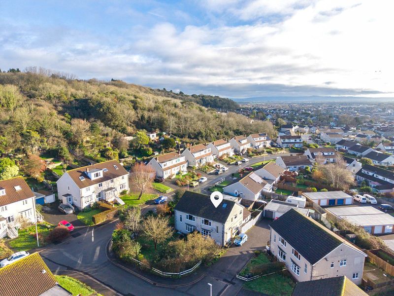 Property photo 1 of 24 Photo 3