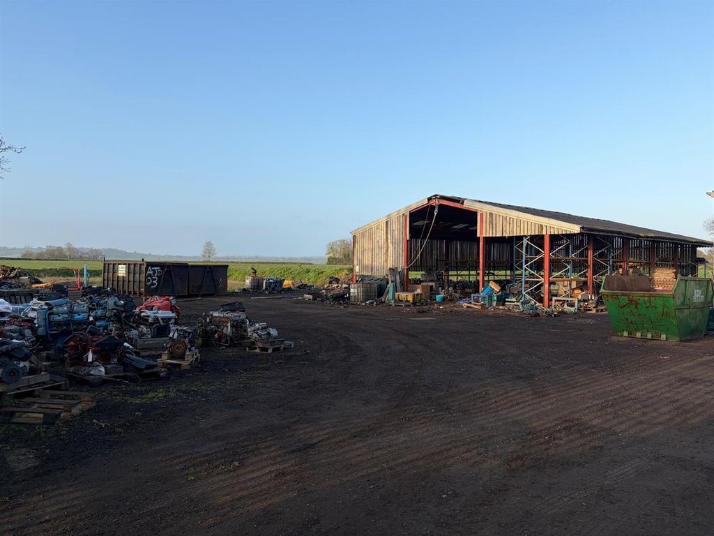 Property photo 2 of 9 Vsfh3738.Jpg