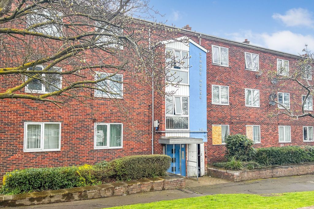 Property photo 2 of 14 Flat 2, Strode House, 88 Tulse Hill, Upper Tulse Hill, London, Sw2 2Ph