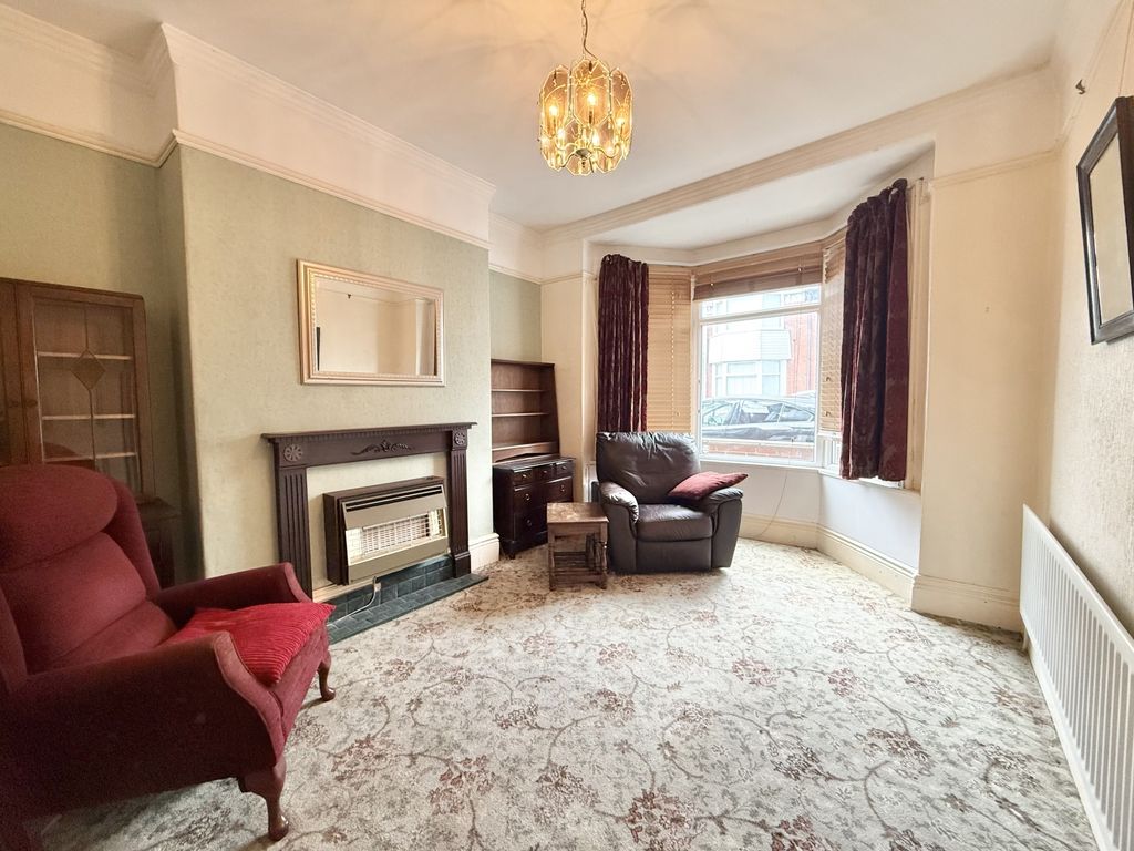 Property photo 3 of 14 Img_9578