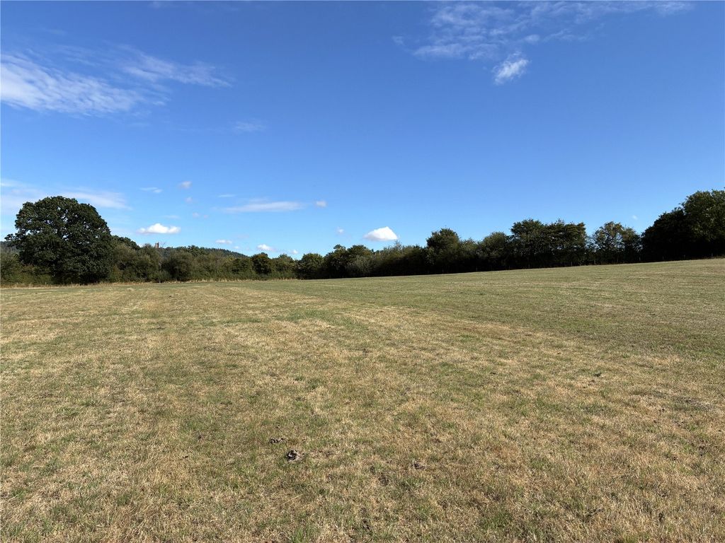 Property photo 2 of 7 Picture No. 06