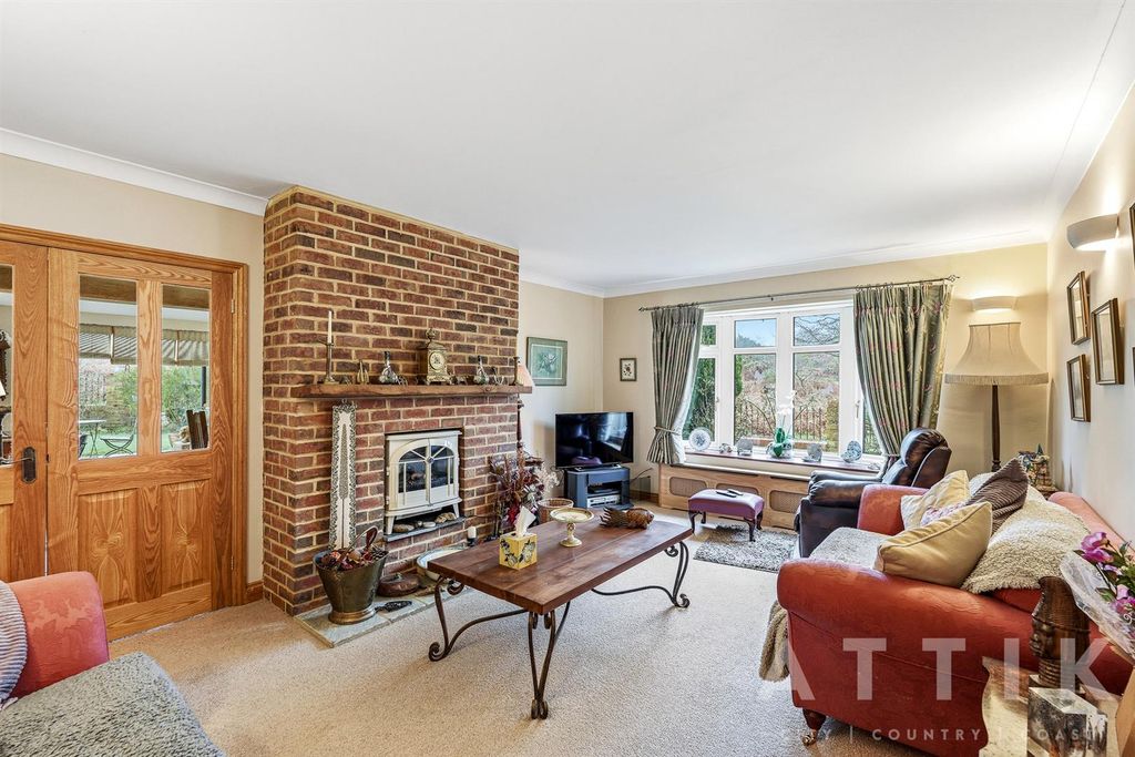 Property photo 2 of 39 2.Jpg