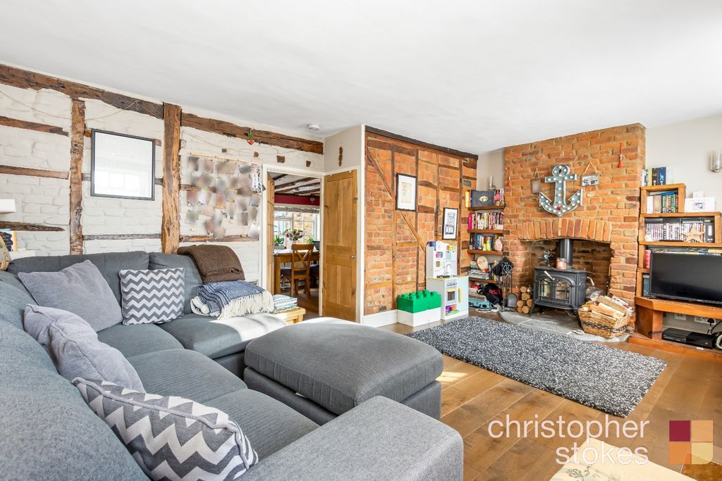 Property photo 2 of 18 3906986