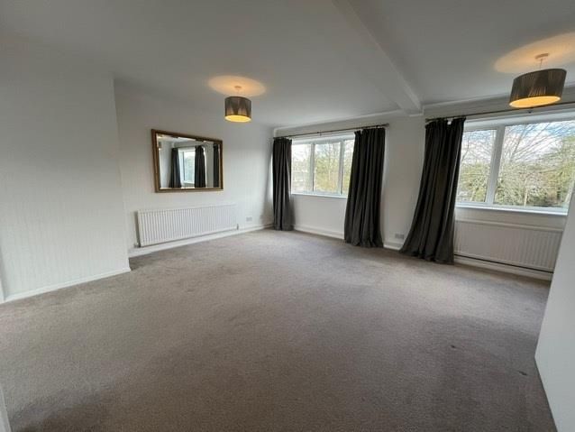 Property photo 2 of 21 Reception