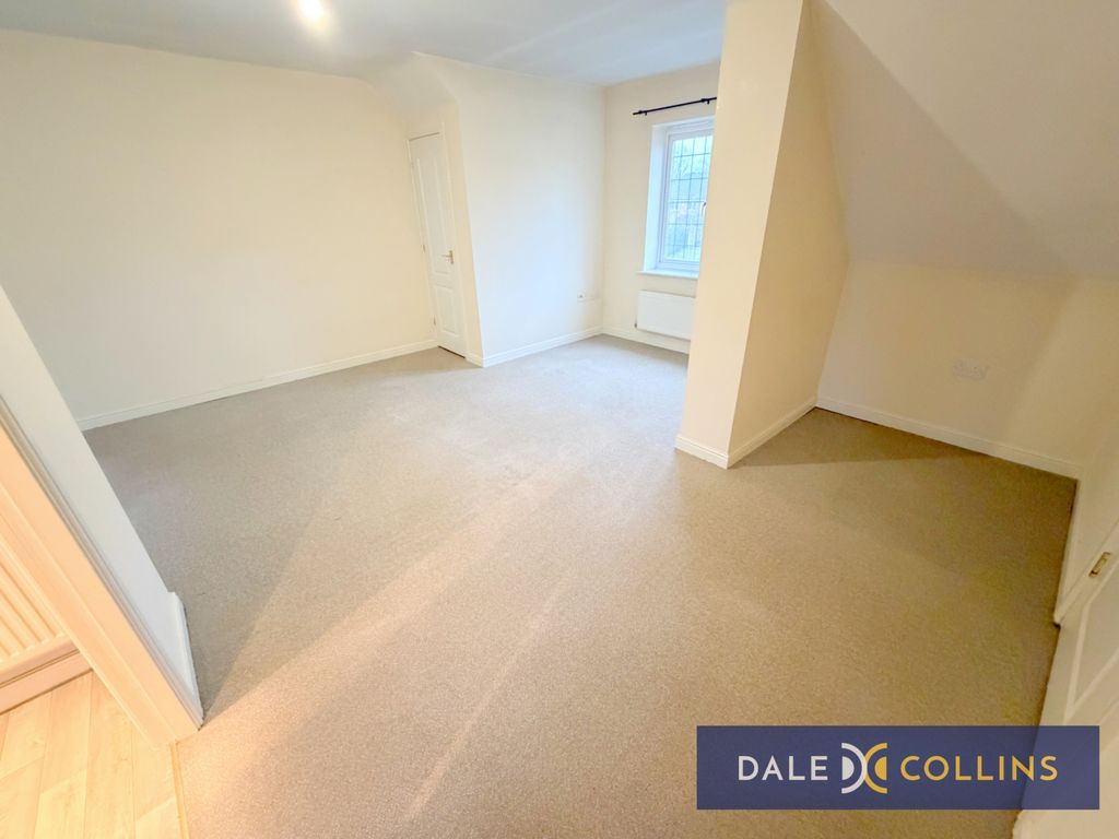 Property photo 2 of 9 Photo 3