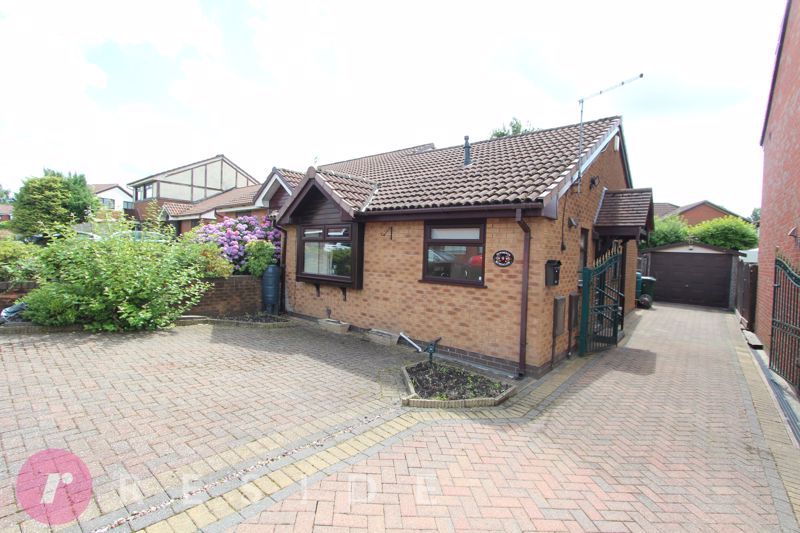 Property photo 1 of 14 Bungalow