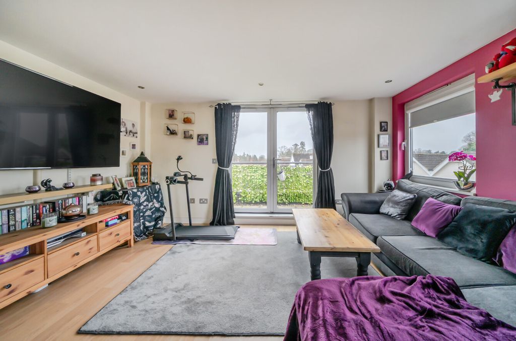 Property photo 3 of 18 1429834-16-69B7d8...